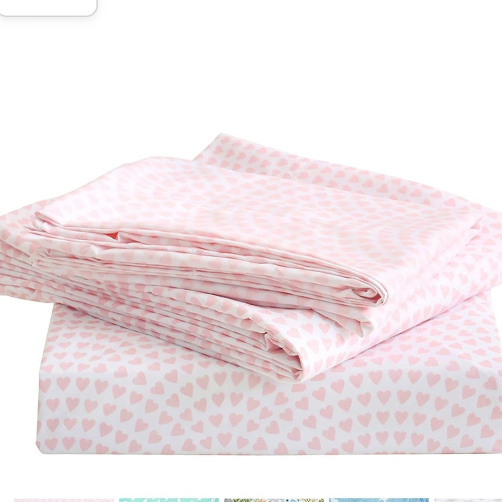 Kids Pink hearts full size bedsheet set NWT